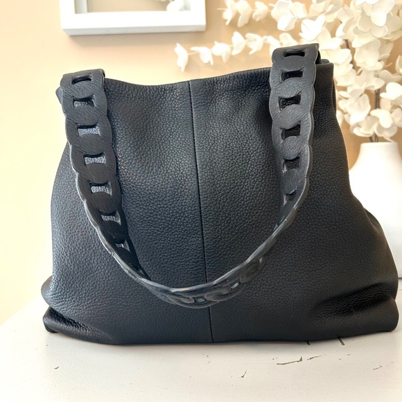 Vince Camuto Deena Black Leather Med Size Hobo Bag EUC - Picture 3 of 16